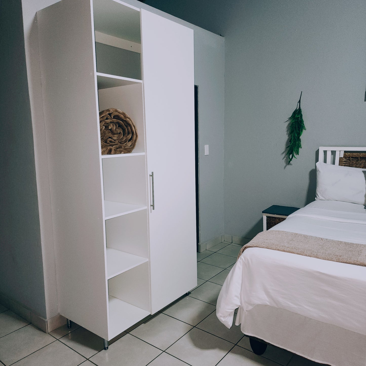 Room 2 Day Rest